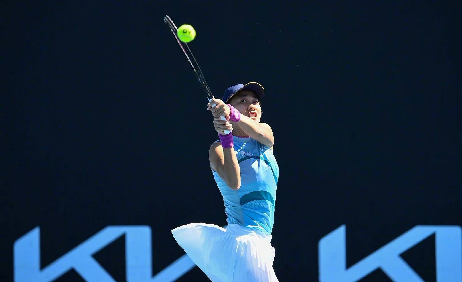 开激烈角逐 开激烈角逐