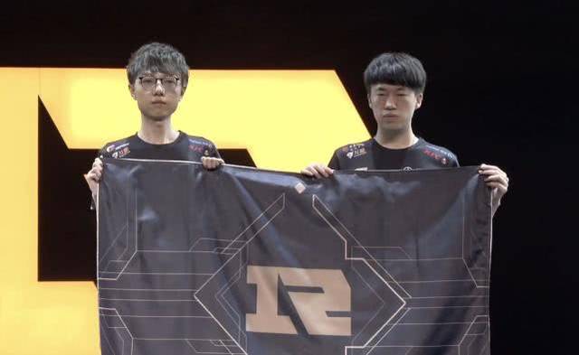 在這過程中 在這過程中