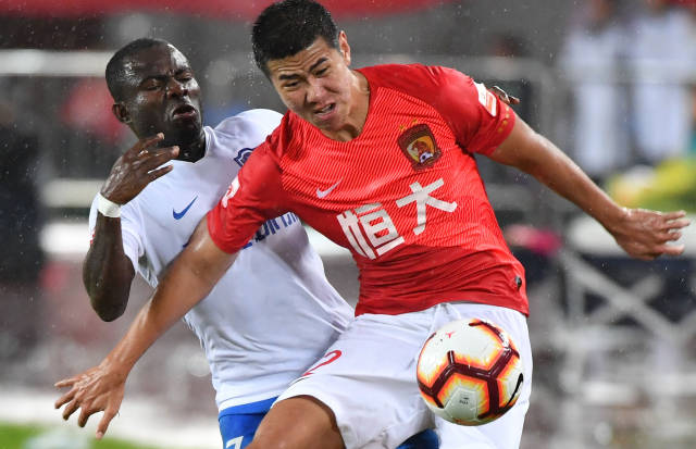 张之臻1-2不敌幸运落败者 止步IW赛男单第二轮