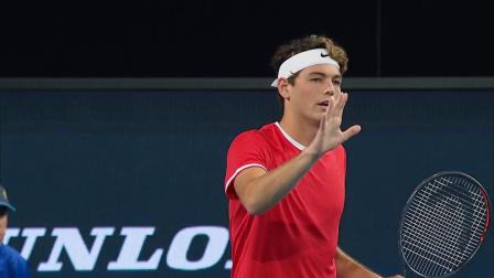 在孔帕尼执 在孔帕尼执