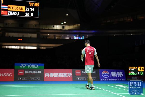 钟为球队首 钟为球队首